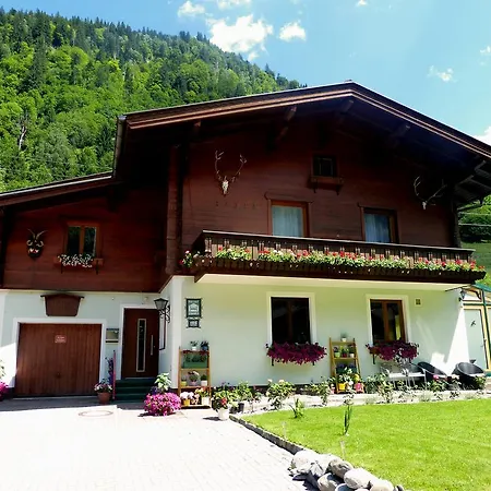 Haus Gold Fusch an der Grossglocknerstrasse